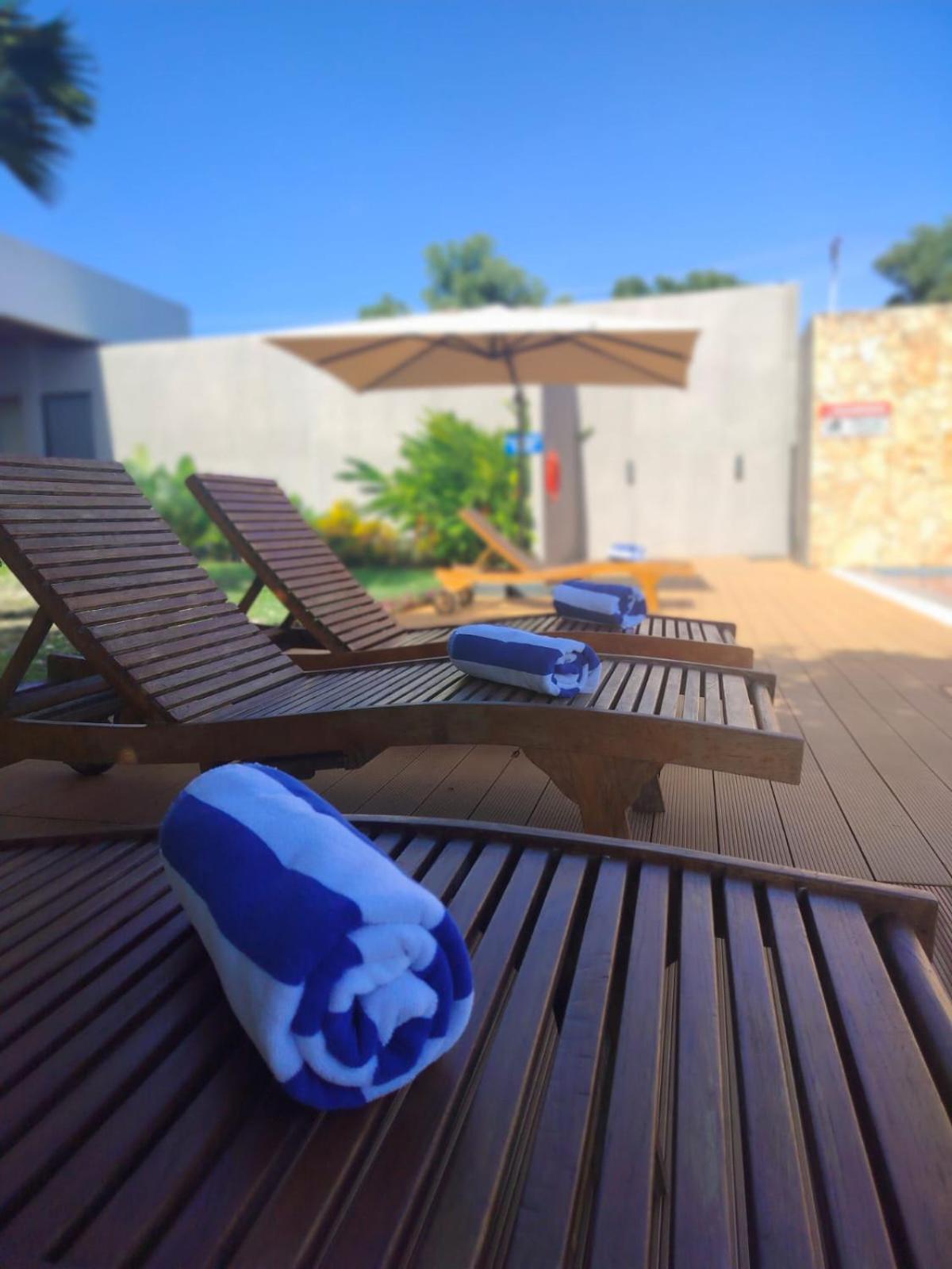 Kambaniru Beach Hotel And Resort Waingapu Exterior foto